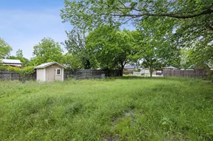 1605 Walnut St, Sherman, TX 75090 - Photo 25