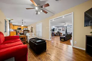 4024 Field St, Haltom City, TX 76117 - Photo 31