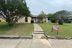 4704 Pemberton Ln, The Colony, TX 75056 - Photo 3