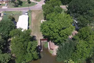 326 Channel Dr, Gun Barrel City, TX 75156 - Photo 1