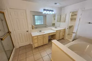 2131 Ridgecliff Dr, Keller, TX 76248 - Photo 7