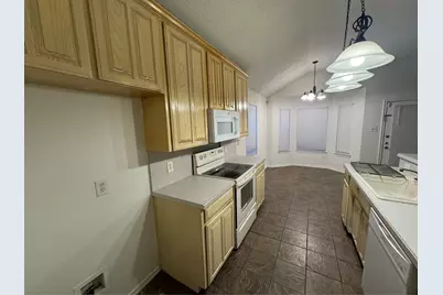 2131 Ridgecliff Drive, Keller, TX 76248 - Photo 11