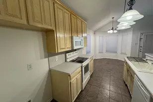 2131 Ridgecliff Dr, Keller, TX 76248 - Photo 11