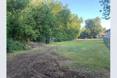 306 W Moore Street, Sherman, TX 75090 - Photo 5