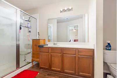 1509 Meadow Creek Drive, Princeton, TX 75407 - Photo 9