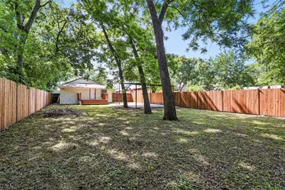 810 S Tyler Street, Dallas, TX 75208 - Photo 19