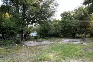 112 Pioneer Trail, Weatherford, TX 76087 - Photo 9