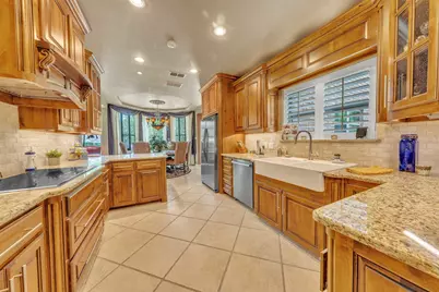 401 Canyon Creek Trail, Fort Worth, TX 76112 - Photo 19
