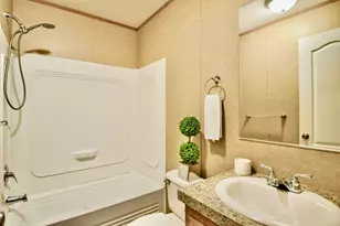 6631 Dayla Ct, Granbury, TX 76049 - Photo 19