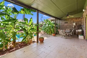 2713 Water Oak Dr, Grand Prairie, TX 75052 - Photo 33