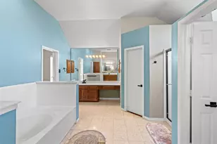 2713 Water Oak Dr, Grand Prairie, TX 75052 - Photo 25