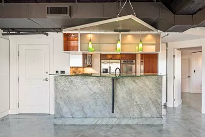 329 E Colorado Boulevard #305, Dallas, TX 75203 - Photo 13