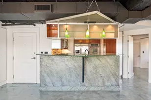 329 E Colorado Blvd, Dallas, TX 75203 - Photo 13