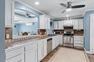 4102 Fernwood Dr, Garland, TX 75042 - Photo 9