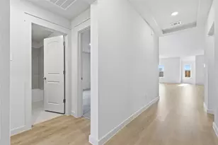 127 John Laurens Dr, Venus, TX 76084 - Photo 3