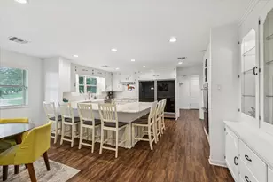 2275 W Moonlight Dr, Robinson, TX 76706 - Photo 9