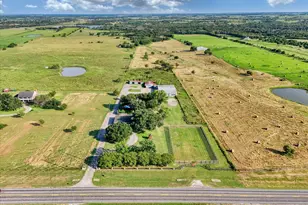 2275 W Moonlight Dr, Robinson, TX 76706 - Photo 35