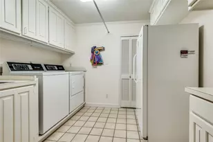 3840 Edgewater Dr, Bedford, TX 76021 - Photo 11