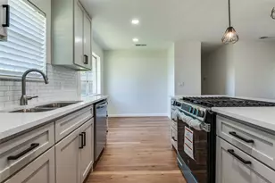 14217 Carla Dr, Balch Springs, TX 75180 - Photo 13