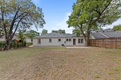 1804 Bluebonnet Drive, Fort Worth, TX 76111 - Photo 31