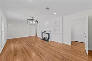 1804 Bluebonnet Dr, Fort Worth, TX 76111 - Photo 3