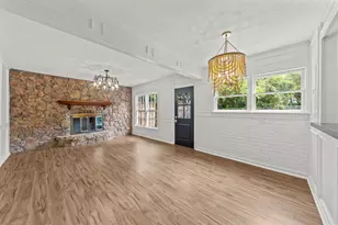 1804 Bluebonnet Dr, Fort Worth, TX 76111 - Photo 15