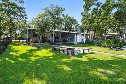 150 Red Bluff Loop, Mabank, TX 75156 - Photo 5