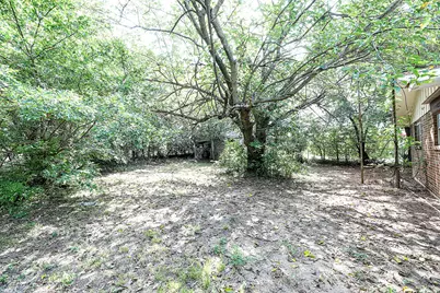 421 E Wilbarger Street, Bowie, TX 76230 - Photo 27