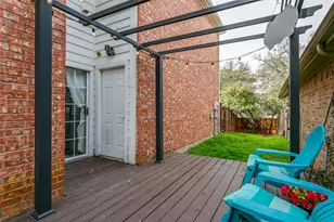 227 Moss Hill Rd, Irving, TX 75063 - Photo 13