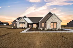 12116 Crystal Dr, Krum, TX 76249 - Photo 1