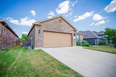 10412 Talus Drive, Fort Worth, TX 76131 - Photo 3