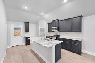 6618 Pattison Ln, Greenville, TX 75402 - Photo 11