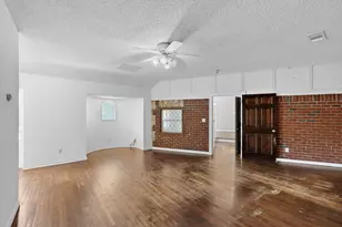 1201 Marlborough Dr, Fort Worth, TX 76134 - Photo 19