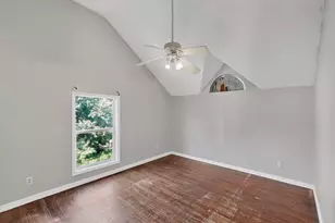 1201 Marlborough Dr, Fort Worth, TX 76134 - Photo 25