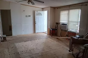 154 Meadow View Ln, Hubbard, TX 76648 - Photo 5