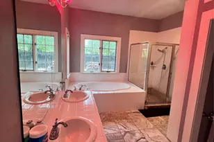 704 Cherry St, Graham, TX 76450 - Photo 23