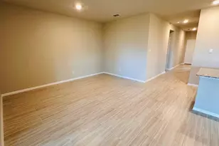 556 Crestridge Dr N, Cleburne, TX 76033 - Photo 5