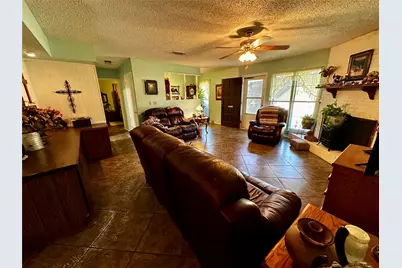 510 E Pecan Street, Seymour, TX 76380 - Photo 5