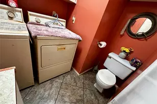 510 E Pecan St, Seymour, TX 76380 - Photo 11