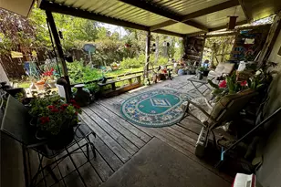 510 E Pecan St, Seymour, TX 76380 - Photo 13