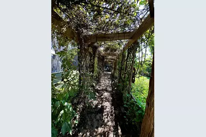 510 E Pecan Street, Seymour, TX 76380 - Photo 17