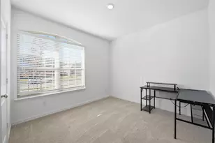 216 Post Oak St, Azle, TX 76020 - Photo 7