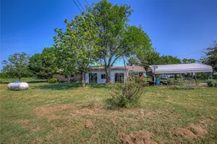 1755 Co Rd 4200, Greenville, TX 75401 - Photo 33