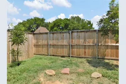 2039 Britt Drive #Apartment B, Argyle, TX 76226 - Photo 15