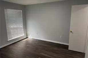 12482 Abrams Rd, Dallas, TX 75243 - Photo 9