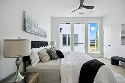 312 N Lancaster Avenue #101, Dallas, TX 75203 - Photo 17