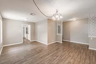 200 S Birch St, Van, TX 75790 - Photo 9