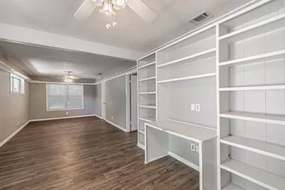 200 S Birch Street, Van, TX 75790 - Photo 27