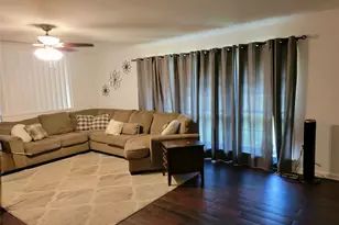 1005 Jackson, Clarksville, TX 75426 - Photo 5