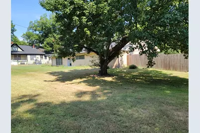 1005 Jackson, Clarksville, TX 75426 - Photo 37